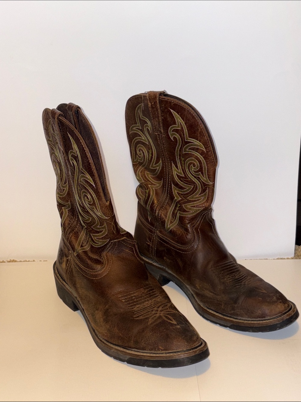 Men’s Justin Brown Leather Western Cowboy Boots